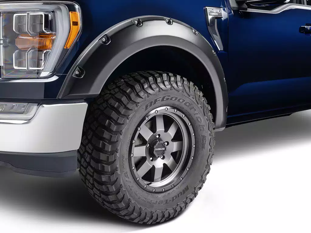 RealTruck Bushwacker Pocket Style Fender Flares