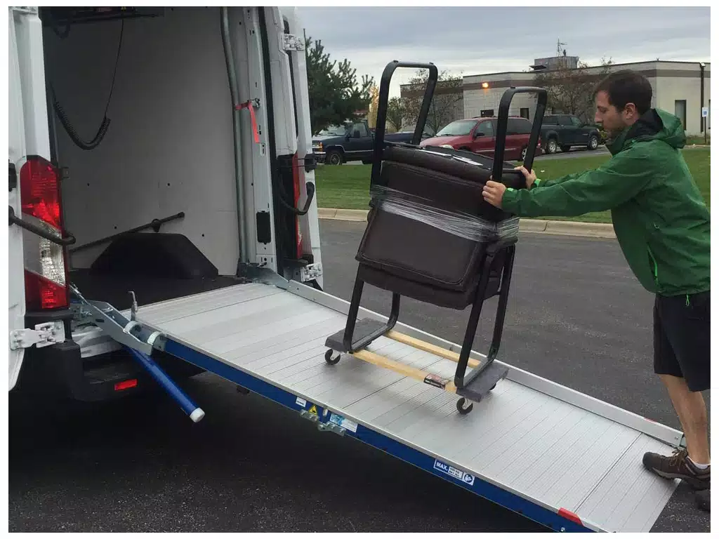 National Fleet Light Plus Series Van Ramp - Image 3