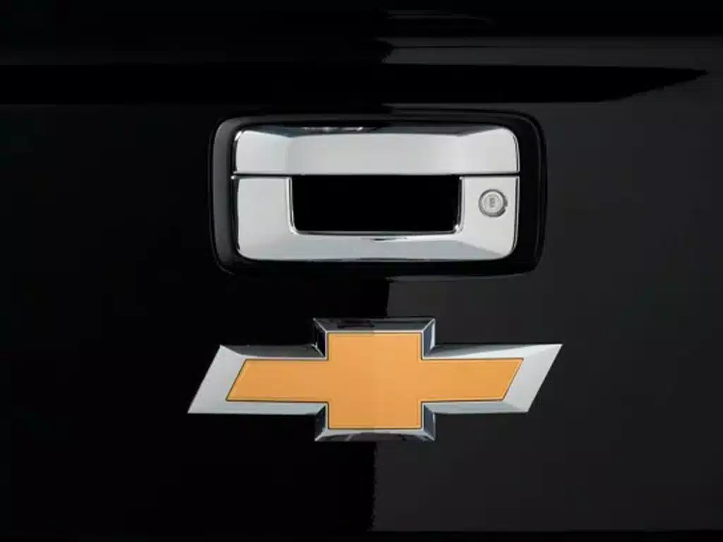 Putco Chrome Tailgate Handle Cover - Image 3