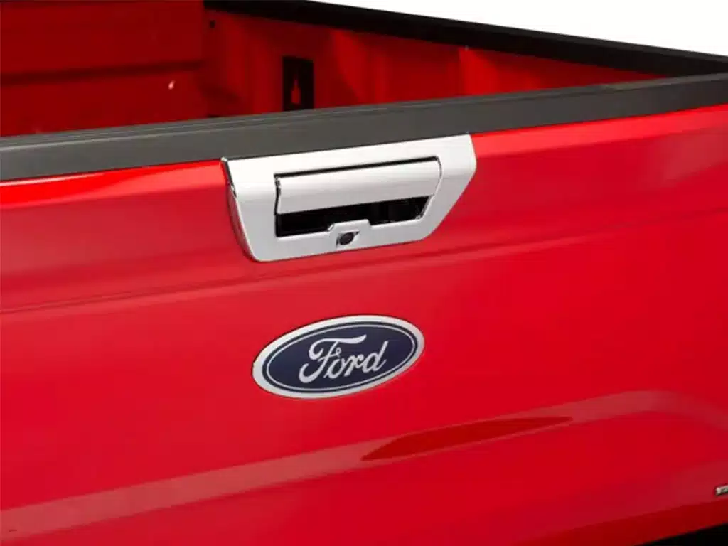 Putco Chrome Tailgate Handle Cover - Image 2